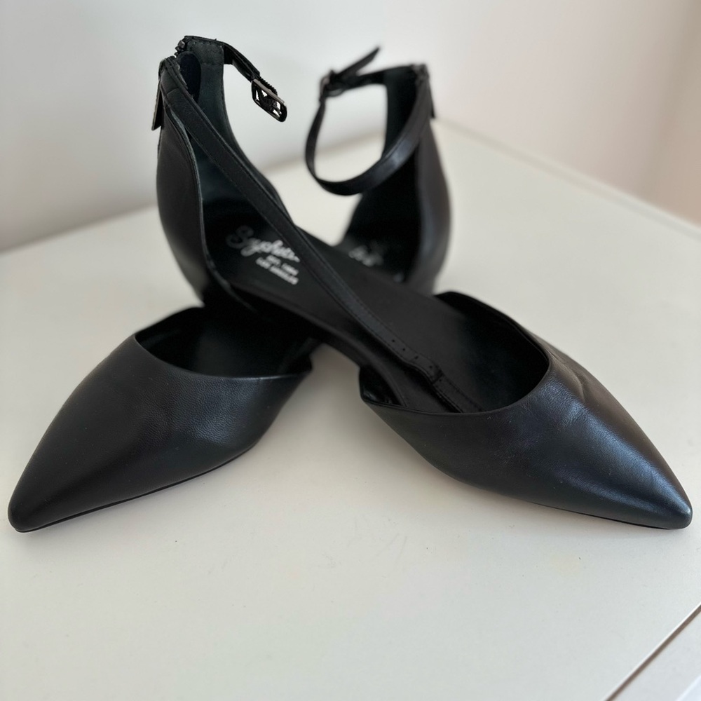 Black Ankle Strap Flats size 10 NWT